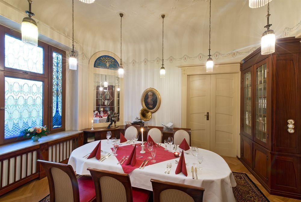 Hotel Katharinenhof Werdau المظهر الخارجي الصورة